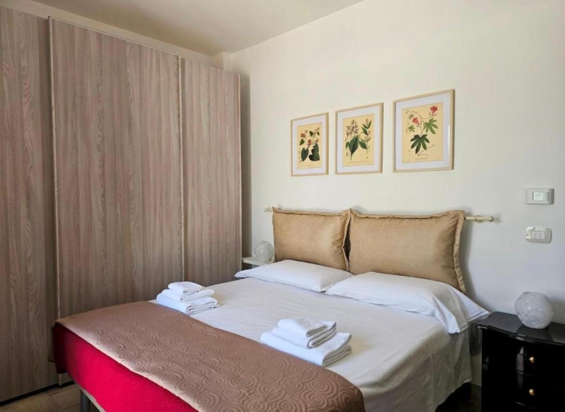 Lina 840 Apartment Монополи Екстериор снимка